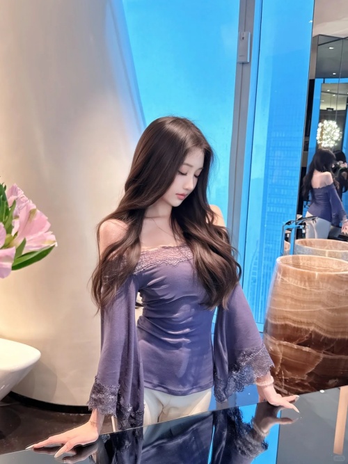 姐姐香香的 